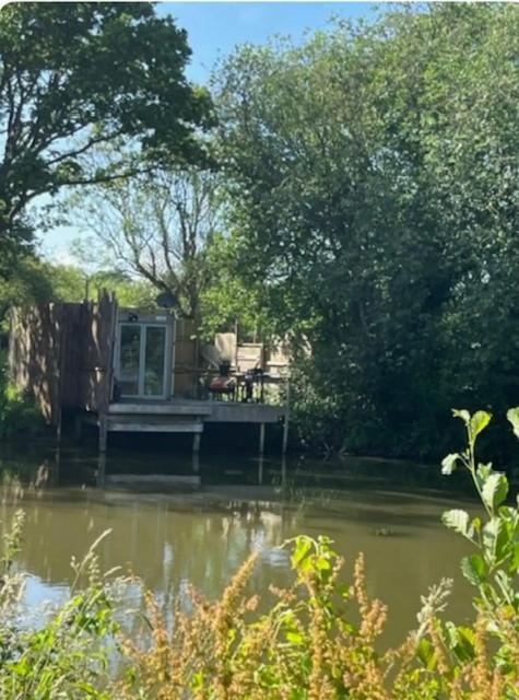 The Retreat Hotel Ditchling Exterior foto